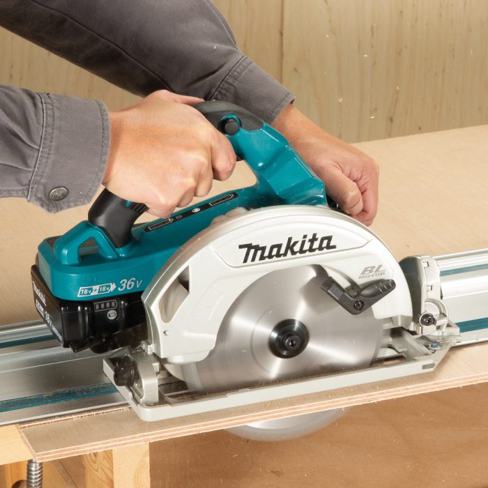 Makita Akku Handkresisäge 190 mm DHS782ZJ im MakPac